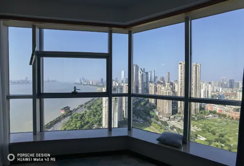 Grand Skylight International Hote Nanchang (Honggutan Bayi Bridge Branch) Photos
