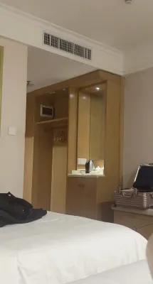 Venus International Hotel (Shengping Subway Station) Rooms Photos