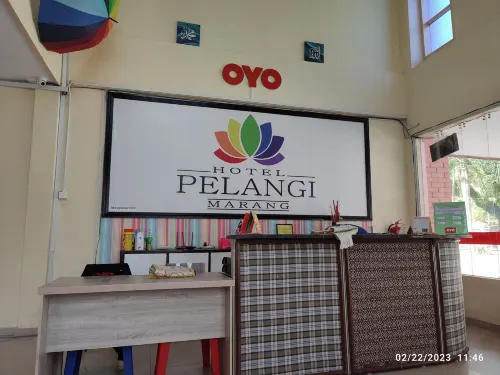 Super OYO 89640 Hotel Pelangi Marang Photos