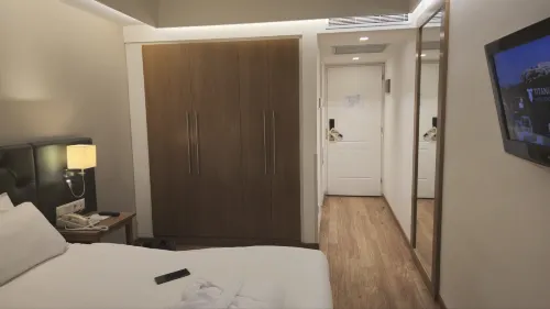 Titania Hotel Chambres Photos