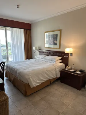 Marriott Executive Apartments Dubai Creek Zimmer Photos