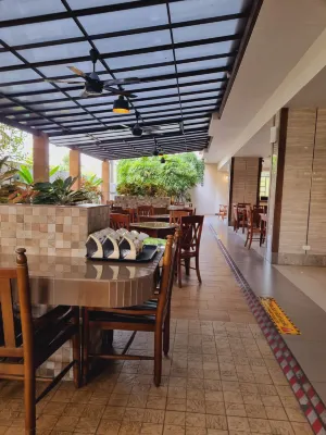 Carunda By Mangrove Prestige Hotel Restauration Photos