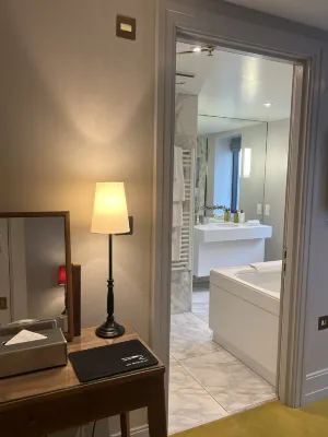 Cheval Knightsbridge Zimmer Photos