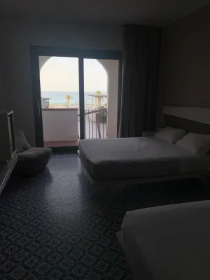 Saracen Sands Hotel & Congress Centre - Palermo Chambres Photos