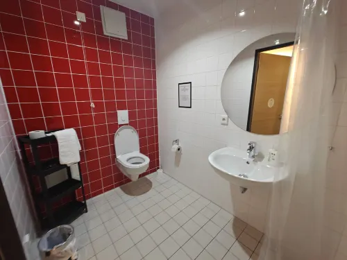 B&B Hotel Trier Zimmer Photos