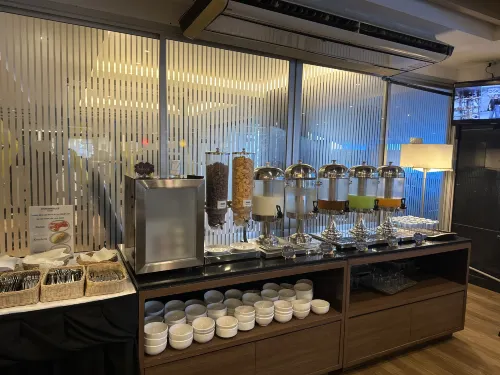 Evergreen Place Siam by UHG Dining Photos