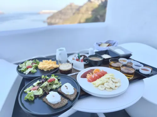 Athina Luxury Suites Restauration Photos