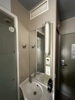 Hôtel ibis budget Paris Porte de Vanves Chambres Photos