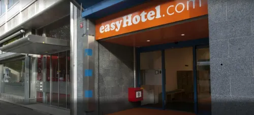 EasyHotel Rotterdam City Centre Außen Photos