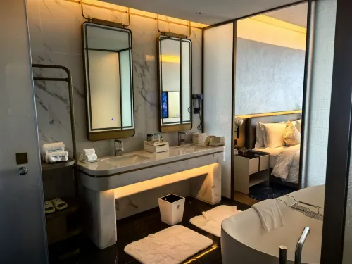 Hainan Sangem Moon Hotel  Rooms Photos