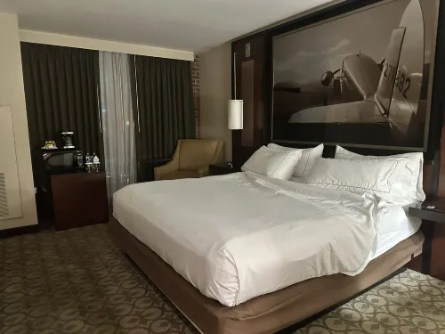 DoubleTree by Hilton Hotel and Suites Charleston Airport Номера Photos