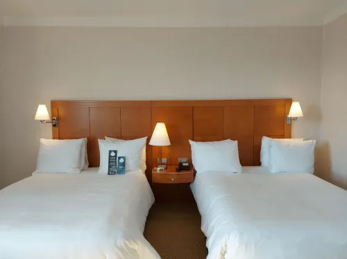 Hôtel Crowne Plaza - Aéroport de Bruxelles Chambres Photos