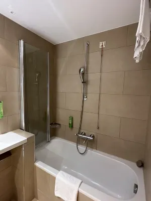 Austria Trend Hotel Ananas Rooms Photos