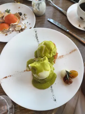 Four Seasons Hotel Madrid Ristorazione Photos