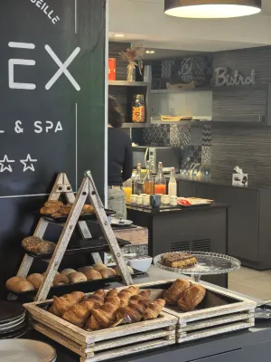 ALEX Hôtel & Spa Restauration Photos