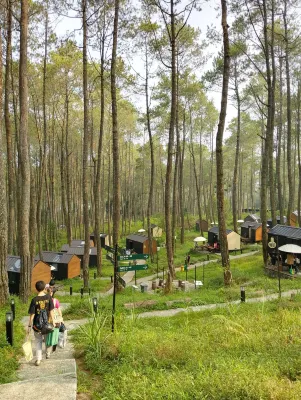 Bobocabin Cikole, Bandung Dekat Hotel Photos