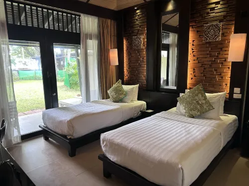 Impiana Beach Resort Patong, Phuket Zimmer Photos