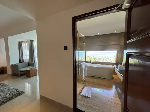 Hotel Nikko Bali Benoa Beach Kamar Photos