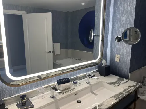 Fontainebleau Las Vegas Kamar Photos