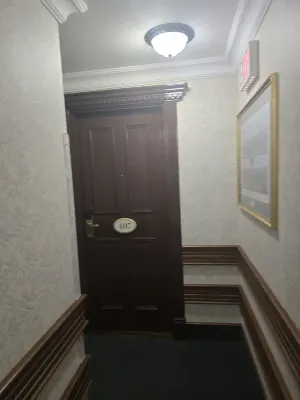 Madison Manor Boutique Hotel Rooms Photos