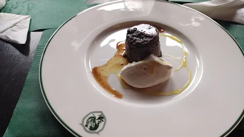 Hotel Romano Dining Photos