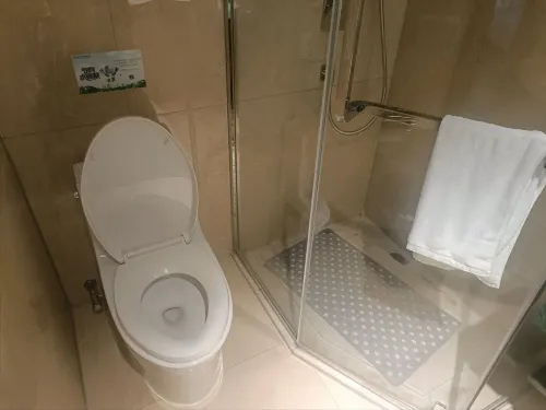Redstar Culture Hotel Rooms Photos