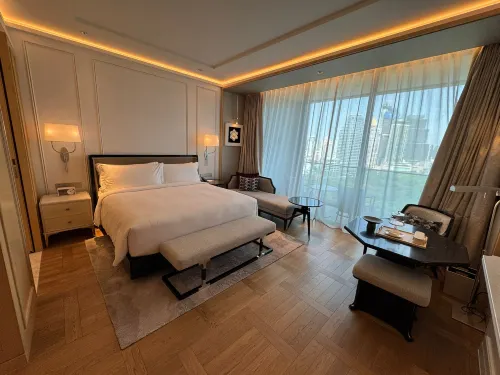 The Ritz-Carlton, Bangkok Chambres Photos