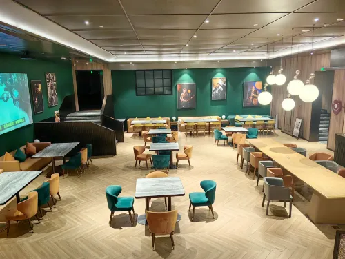 Orange Hotel (Hometown of Lu Xun, Shaoxing) Photos