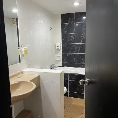 Red Rock Hotel Penang Camere Photos