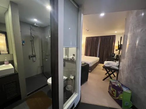 Sukhumvit Suites Hotel Camere Photos