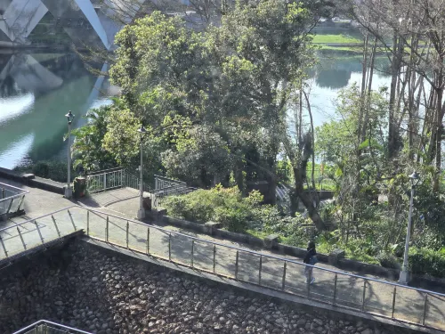 New California Hotel Photos