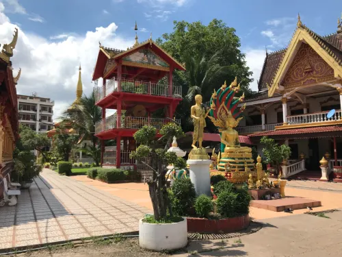 Dansavanh Vientiane Hotel À proximité de l'hôtel Photos