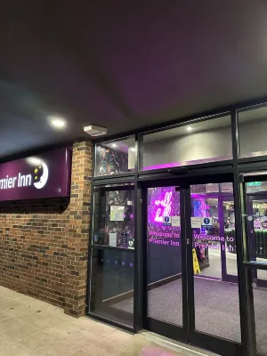 Premier Inn Durham City Centre (Walkergate) À proximité de l'hôtel Photos