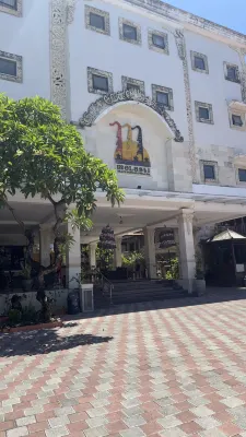 Melasti Kuta Beach Hotel & Spa Eksterior Photos