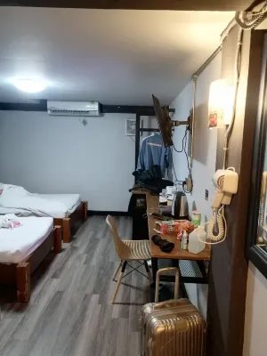 PIMPIMARN BEACH HOTEL Camere Photos