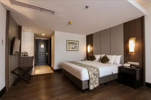The Acacia Hotel & Resort Jakarta Kamar Photos