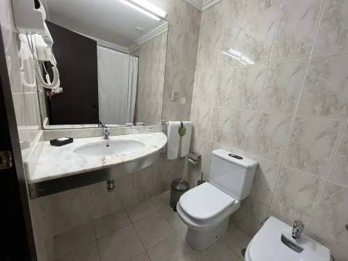 Neat Hotel Avenida Chambres Photos