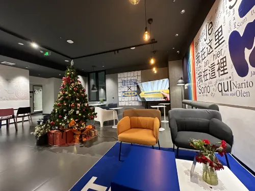 Sifang Space (Xi'an XUST metro station) Public Areas Photos