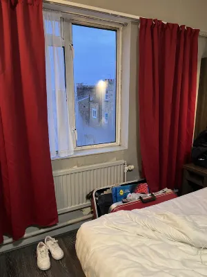 Hotel Lily Rooms Photos