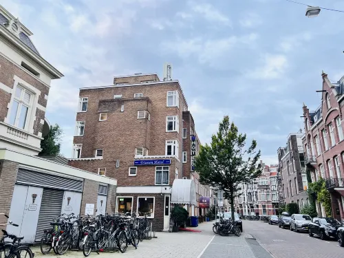 Budget Trianon Hotel Photos