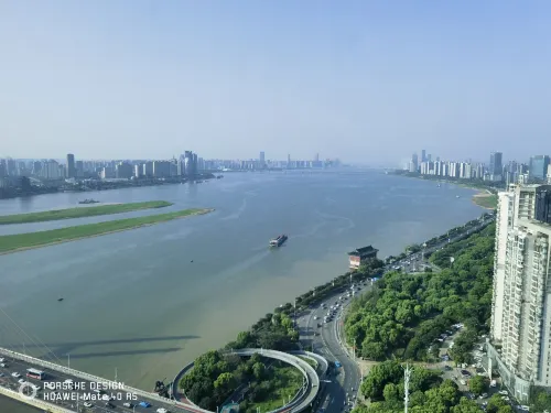 Grand Skylight International Hote Nanchang (Honggutan Bayi Bridge Branch) In der Nähe des Hotels Photos