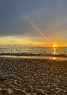 Beach Bungalow at Lanta Resort Circondario Photos