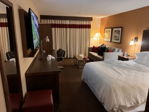 Four Points by Sheraton Edmundston Hotel & Conference Center Rooms Photos