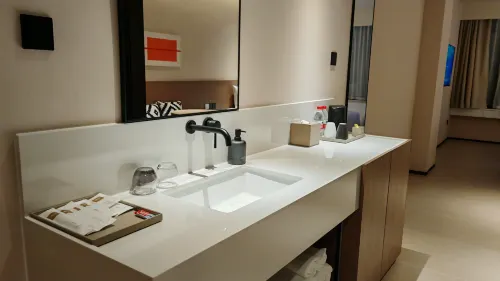 SOVISPLUSHOTEL • Suoweisi Hotel (Shenzhen Sea World Shuiwan Subway Station) الغرف Photos