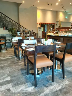 City Premiere Hotel Apartments - Dubai Dining Photos
