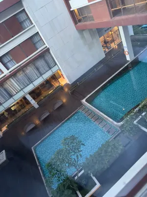 Mercure Padang Relaksasi & Rekreasi Photos