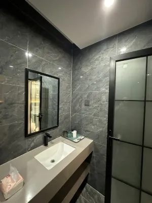 Haomian Monsoon Hotel (Chengdu Tianfu International Airport Branch) Rooms Photos