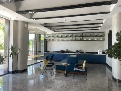 Orange Hotel (Beijing Yansha Liangma River) Photos
