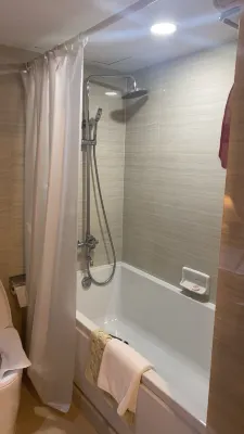 Royal Cliff Beach Hotel Pattaya Rooms Photos
