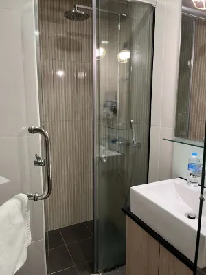 Habyt Clarke Quay - Previously Champion City Kamar Photos